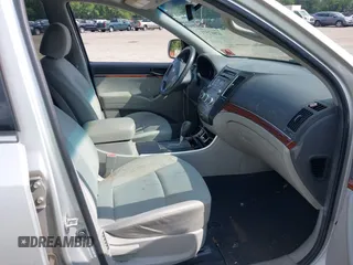 2008 Hyundai Veracruz GLS with VIN KM8NU73C38U075087, listed as a IAAI auction lot 42817571 with 185,379 mi miles and . Bid and sale history available at DreamBid. Image 5.
