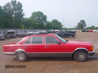 1985 Mercedes-Benz 300 with VIN WDB1260231A167225, listed as a IAAI auction lot 41955501 with 116,143 mi miles and . Bid and sale history available at DreamBid. Image 13.