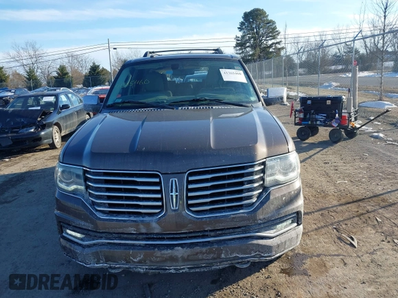 2017 Lincoln Navigator Reserve with VIN 5LMJJ2LTXHEL03846, listed as a IAAI auction lot 41365460 with 178,982 mi miles and . Bid and sale history available at DreamBid. Image 12.