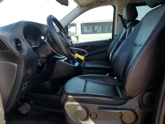 2019 Mercedes-Benz Metris Passenger with VIN WD4PG2EE2K3525451, listed as a Copart auction lot 62157035 with 104,037 mi miles and Clean title. Bid and sale history available at DreamBid. Image 7.