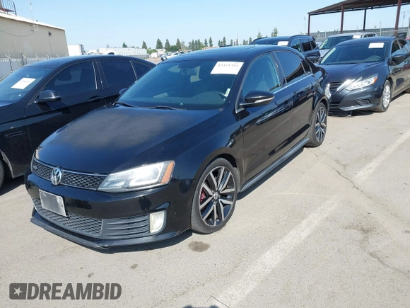 2013 Volkswagen Jetta Autobahn с VIN 3VW4A7AJ1DM364460, выставлен на аукционе IAAI как лот 42425355 с пробегом 184 410 миль миль и . История ставок и продаж доступна на DreamBid. Изображение 2.