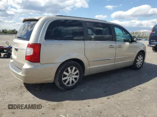 2014 Chrysler Town & Country Touring with VIN 2C4RC1BG1ER317328, listed as a Copart auction lot 52512345 with 128,099 mi miles and Clean Title. Bid and sale history available at DreamBid. Image 3.