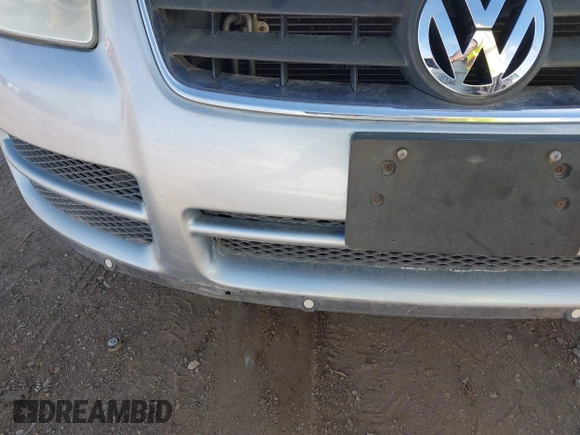 2007 Volkswagen Touareg V6 with VIN WVGZE77L97D026113, listed as a IAAI auction lot 41577000 with 144,118 mi miles and . Bid and sale history available at DreamBid. Image 6.