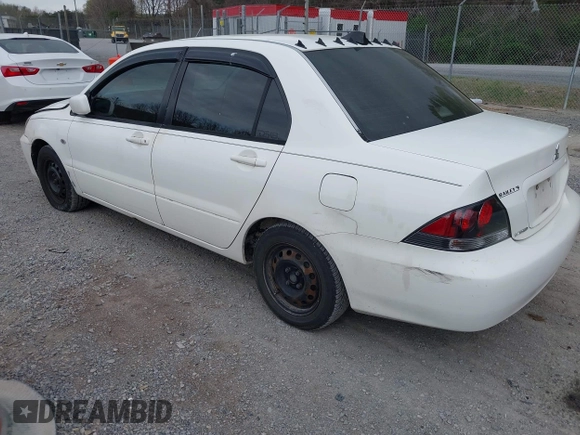 2005 Mitsubishi Lancer ES с VIN JA3AJ26E15U011460, выставлен на аукционе IAAI как лот 41955427 с пробегом 343 559 миль миль и . История ставок и продаж доступна на DreamBid. Изображение 3.
