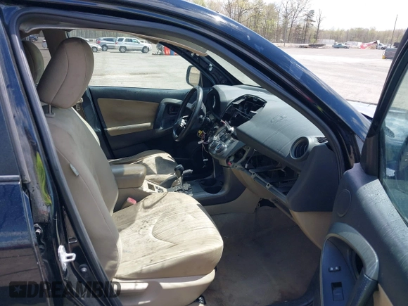 2011 Toyota RAV4 with VIN 2T3BF4DV5BW098476, listed as a IAAI auction lot 42028498 with 161,584 mi miles. Bid and sale history available at carsss.com. Image 5.