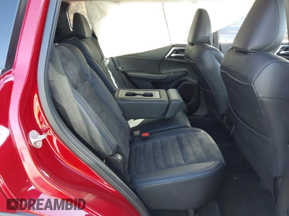 2022 Mitsubishi Outlander SE z VIN JA4J4UA80NZ048633, wystawiony jako IAAI lot #41874611 z przebiegiem 30 335 mil mil oraz . Historia ofert i sprzedaży dostępna na DreamBid. Obrazek 8.