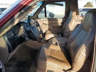 1996 Ford Bronco Custom with VIN 1FMEU15HXTLA00505, listed as a Copart auction lot 48621395 with 178,614 mi miles and Salvage Title. Bid and sale history available at DreamBid. Image 7.