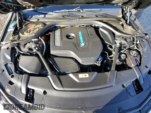 2018 BMW 7 Series 740e xDrive iPerformance with VIN WBA7J2C57JG938498, listed as a Copart auction lot 36909604 with 0 mi miles. Bid and sale history available at carsss.com. Image 12.