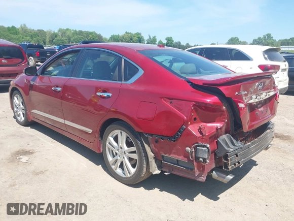 2016 Nissan Altima SR with VIN 1N4BL3AP3GC146050, listed as a IAAI auction lot 42133511 with 72,528 mi miles and . Bid and sale history available at carsss.com. Image 3.