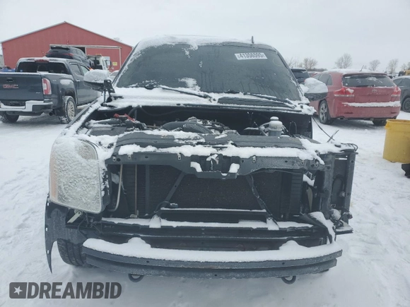 2014 GMC Yukon XL SLT with VIN 1GKS1KE06ER241482, listed as a Copart auction lot 41356595 with 194,329 mi miles and Clean Title. Bid and sale history available at carsss.com. Image 5.
