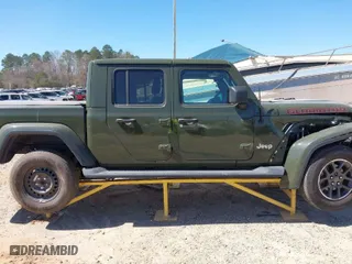 2022 Jeep Gladiator High Altitude with VIN 1C6HJTFG5NL179574, listed as a IAAI auction lot 41685973 with 38,451 mi miles. Bid and sale history available at carsss.com. Image 13.