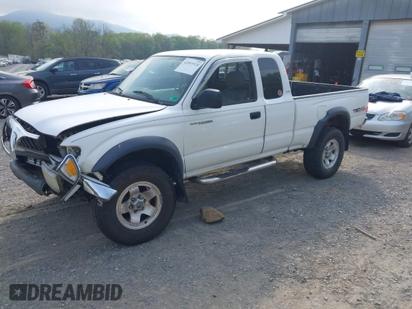 2004 Toyota Tacoma z VIN 5TEWN72N54Z463111, wystawiony jako IAAI lot #42093928 z przebiegiem 147 136 mil mil oraz . Historia ofert i sprzedaży dostępna na DreamBid. Obrazek 2.