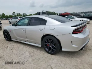 2020 Dodge Charger Scat Pack Widebody z VIN 2C3CDXGJ6LH175883, wystawiony jako Copart lot #59805515 z przebiegiem 27 322 mil mil oraz Czysty tytuł • Clean title. Historia ofert i sprzedaży dostępna na DreamBid. Obrazek 2.