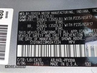 2021 Toyota Sienna XLE with VIN 5TDYRKEC9MS041334, listed as a IAAI auction lot 42145698 with 117,229 mi miles and . Bid and sale history available at DreamBid. Image 9.