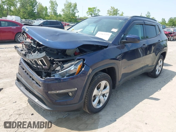 2019 Jeep Compass Latitude z VIN 3C4NJDBB2KT650866, wystawiony jako IAAI lot #42363259 z przebiegiem 43 202 mil mil oraz . Historia ofert i sprzedaży dostępna na DreamBid. Obrazek 2.