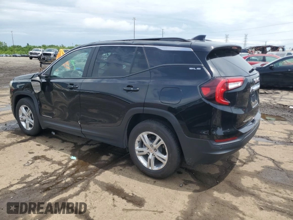 2022 GMC Terrain SLE with VIN 3GKALMEV2NL284382, listed as a Copart auction lot 61344475 with 30,790 mi miles and Clean title. Bid and sale history available at DreamBid. Image 2.