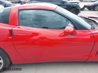 2005 Chevrolet Corvette with VIN 1G1YY24UX55116202, listed as a IAAI auction lot 40211162 with 55,579 mi miles. Bid and sale history available at carsss.com. Image 13.