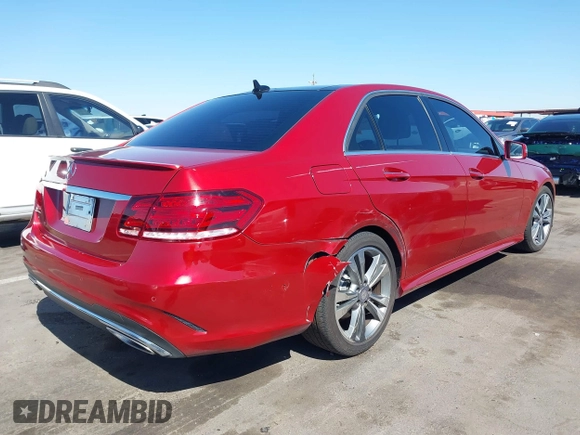 2014 Mercedes-Benz E 350 Sport with VIN WDDHF5KB3EB055718, listed as a IAAI auction lot 42078285 with 119,963 mi miles and . Bid and sale history available at carsss.com. Image 4.
