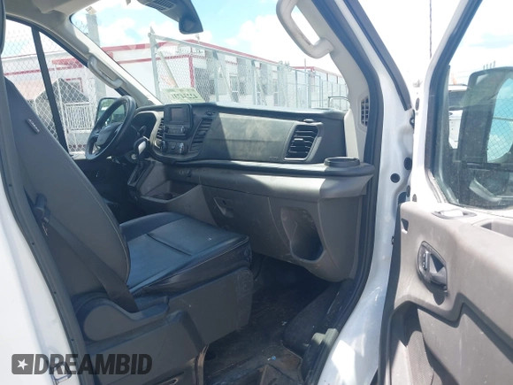 2023 Ford Transit Cargo с VIN 1FTBR1C86PKB70724, выставлен на аукционе IAAI как лот 42234731 с пробегом 30 264 миль миль и . История ставок и продаж доступна на DreamBid. Изображение 5.