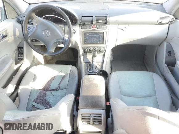 2003 Mercedes-Benz C 230 Kompressor with VIN WDBRF40J83A498208, listed as a Copart auction lot 82316794 with 253,174 mi miles and Salvage Title. Bid and sale history available at DreamBid. Image 8.