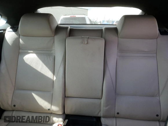 2012 BMW X6 50i z VIN 5UXFG8C59CLZ97450, wystawiony jako Copart lot #55281205 z przebiegiem 188 625 mil mil oraz Czysty tytuł • Clean title. Historia ofert i sprzedaży dostępna na DreamBid. Obrazek 10.