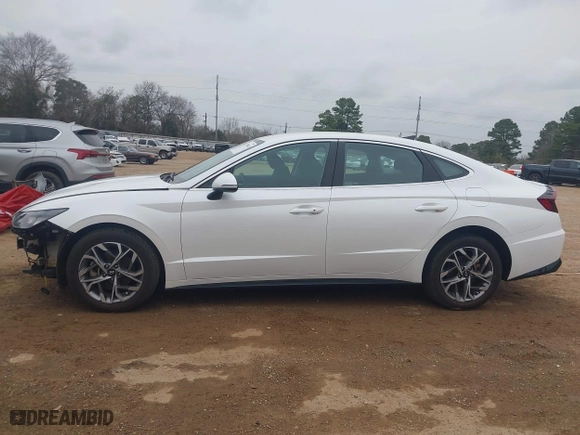 2022 Hyundai Sonata SEL with VIN KMHL64JAXNA188355, listed as a IAAI auction lot 41729842 with 58,380 mi miles. Bid and sale history available at carsss.com. Image 15.