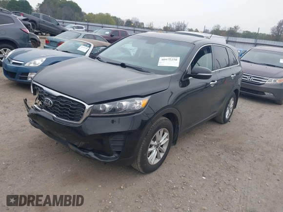 2019 Kia Sorento LX with VIN 5XYPG4A34KG579484, listed as a IAAI auction lot 40971250 with 142,327 mi miles. Bid and sale history available at carsss.com. Image 18.