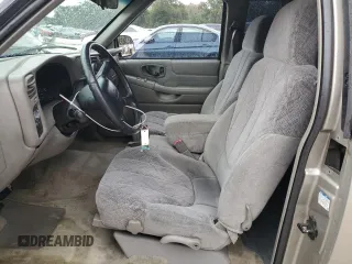 2002 GMC Sonoma SLS with VIN 1GTCS19W528254439, listed as a Copart auction lot 86689724 with 171,916 mi miles and Salvage Title. Bid and sale history available at carsss.com. Image 7.