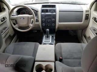2010 Ford Escape XLS с VIN 1FMCU0C7XAKC29104, выставлен на аукционе Copart как лот 56395805 с пробегом 198 937 миль миль и Списание • Salvage title. История ставок и продаж доступна на DreamBid. Изображение 8.