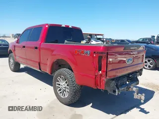2018 Ford Super Duty F-250 SRW XL with VIN 1FT7W2BT1JEC55762, listed as a IAAI auction lot 41744932 with 243,696 mi miles. Bid and sale history available at carsss.com. Image 3.