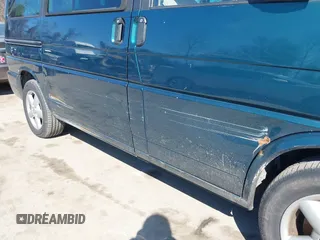 2002 Volkswagen EuroVan с VIN WV2KB47002H029567, выставлен на аукционе IAAI как лот 41628376 с пробегом 156 866 миль миль и . История ставок и продаж доступна на DreamBid. Изображение 15.