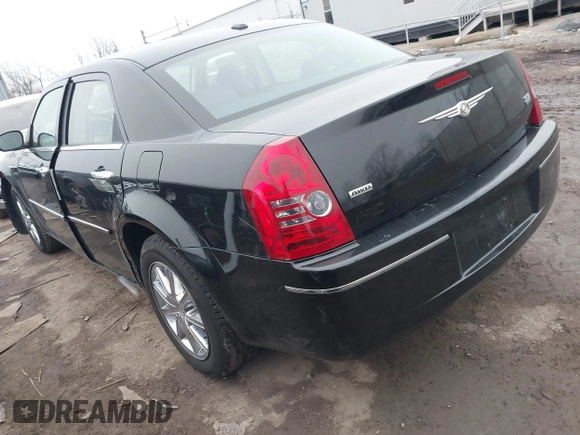 2010 Chrysler 300 Touring with VIN 2C3CK5CV5AH169539, listed as a IAAI auction lot 41560909 with 152,956 mi miles. Bid and sale history available at carsss.com. Image 3.