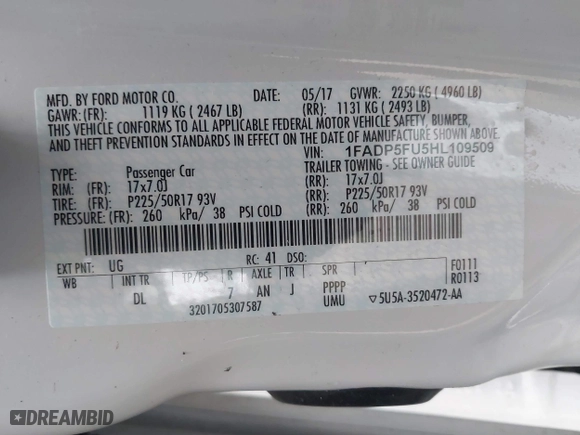 2017 Ford C-Max Energi Titanium with VIN 1FADP5FU5HL109509, listed as a IAAI auction lot 41820926 with 68,244 mi miles. Bid and sale history available at carsss.com. Image 9.