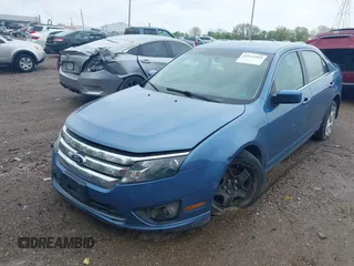 2010 Ford Fusion SE with VIN 3FAHP0HA5AR395022, listed as a IAAI auction lot 42112269 with 205,719 mi miles. Bid and sale history available at carsss.com. Image 2.