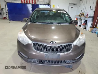 2014 Kia Forte LX with VIN KNAFX4A64E5232642, listed as a Copart auction lot 52260835 with 132,709 mi miles and Clean Title. Bid and sale history available at carsss.com. Image 5.