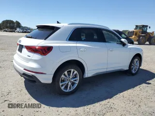 2025 Audi Q3 S line Premium Plus z VIN WA1EECF31S1040573, wystawiony jako Copart lot #50546365 z przebiegiem 159 mil mil oraz Szkody całkowita. Historia ofert i sprzedaży dostępna na DreamBid. Obrazek 3.