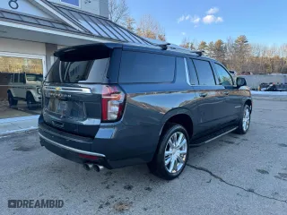 2021 Chevrolet Suburban High Country with VIN 1GNSKGKL6MR275612, listed as a Copart auction lot 54599495 with 136,158 mi miles and Clean Title. Bid and sale history available at carsss.com. Image 4.