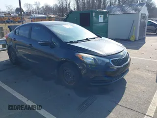 2016 Kia Forte LX with VIN KNAFX4A62G5551606, listed as a IAAI auction lot 41107813 with 201,821 mi miles. Bid and sale history available at carsss.com. Image 1.