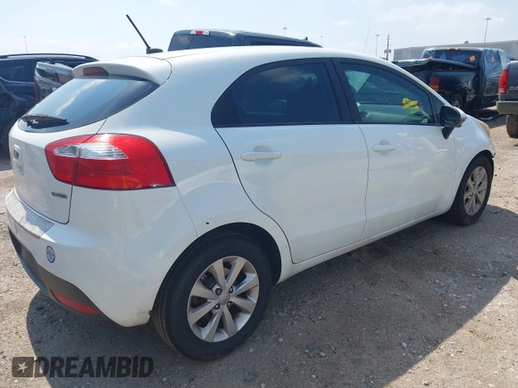 2013 Kia Rio SX z VIN KNADN5A39D6208807, wystawiony jako IAAI lot #42392747 z przebiegiem 170 895 mil mil oraz . Historia ofert i sprzedaży dostępna na DreamBid. Obrazek 4.
