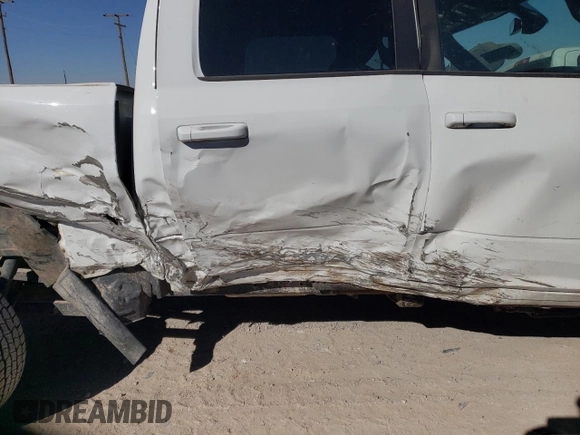 2022 Ram 2500 Big Horn with VIN 3C6UR5DLXNG322180, listed as a Copart auction lot 89375355 with 24,129 mi miles and Salvage Title. Bid and sale history available at carsss.com. Image 10.