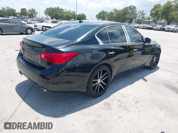 2015 Infiniti Q50 Premium with VIN JN1BV7AR8FM391645, listed as a IAAI auction lot 42158770 with 54,490 mi miles. Bid and sale history available at carsss.com. Image 4.