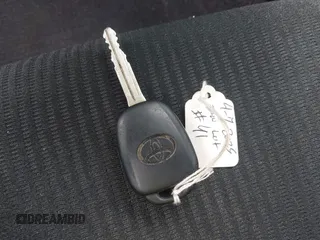 2017 Toyota RAV4 LE z VIN 2T3ZFREV4HW383558, wystawiony jako IAAI lot #42017533 z przebiegiem 113 172 mil mil oraz . Historia ofert i sprzedaży dostępna na DreamBid. Obrazek 11.