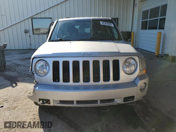 2010 Jeep Patriot Sport with VIN 1J4NF2GB4AD521492, listed as a Copart auction lot 48303095 with 0 mi miles and Salvage Title. Bid and sale history available at carsss.com. Image 5.