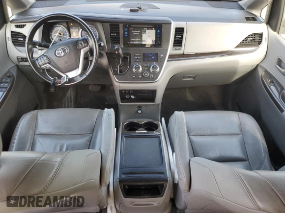 2016 Toyota Sienna Limited с VIN 5TDDK3DC2GS134100, выставлен на аукционе Copart как лот 56473685 с пробегом 153 687 миль миль и Списание • Salvage title. История ставок и продаж доступна на DreamBid. Изображение 8.