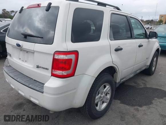 2009 Ford Escape Hybrid with VIN 1FMCU49379KA89407, listed as a IAAI auction lot 41692553 with 172,637 mi miles. Bid and sale history available at carsss.com. Image 4.