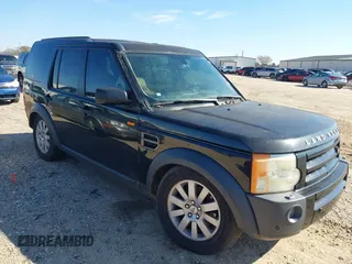2006 Land Rover LR3 SE with VIN SALAE25476A402462, listed as a IAAI auction lot 41193417 with 251,748 mi miles. Bid and sale history available at carsss.com. Image 1.