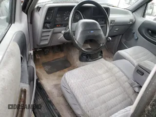 1993 Ford Ranger Splash с VIN 1FTCR10A5PTA91678, выставлен на аукционе Copart как лот 46623175 с пробегом 11 068 миль миль и Списание • Salvage title. История ставок и продаж доступна на DreamBid. Изображение 8.