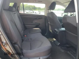 2021 Toyota Highlander L z VIN 5TDBZRBH2MS557694, wystawiony jako Copart lot #61921955 z przebiegiem 39 634 mil mil oraz Szkoda całkowita • Salvage title. Historia ofert i sprzedaży dostępna na DreamBid. Obrazek 11.