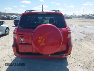2010 Toyota RAV4 with VIN 2T3ZF4DV1AW026896, listed as a IAAI auction lot 41961888 with 188,156 mi miles. Bid and sale history available at carsss.com. Image 17.