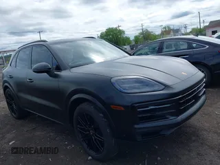 2025 Porsche Cayenne Turbo S E-Hybrid with VIN WP1AA2AY1SDA00472, listed as a IAAI auction lot 42256339 with 5,246 mi miles and . Bid and sale history available at DreamBid. Image 1.